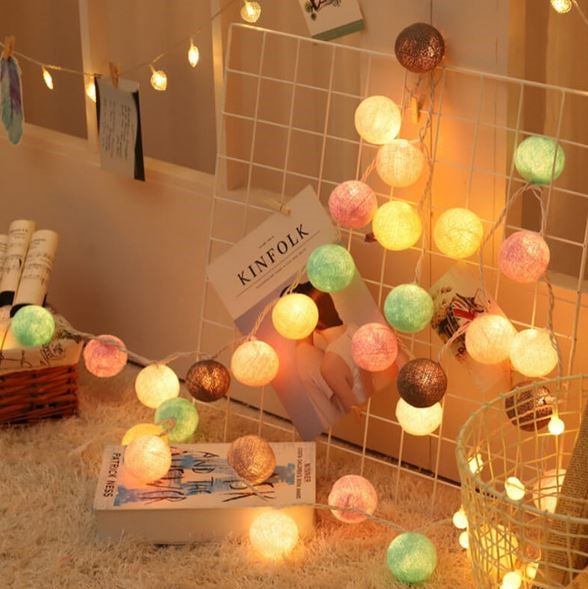 Frendorf | LumiBall - Morsom Kattong Lysende Ball Lyskastere