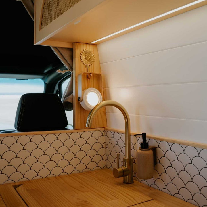 Moderne multifunksjonell lampe | Norvo