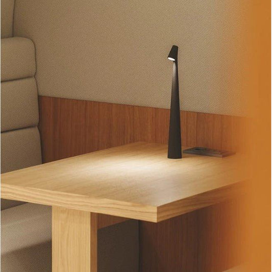 Norvo | Nordisk Minimalistisk LED Trådlampe
