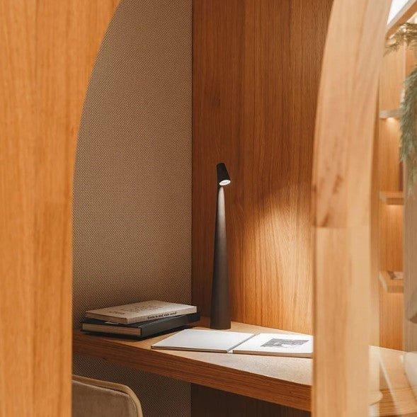 Norvo | Nordisk Minimalistisk LED Trådlampe