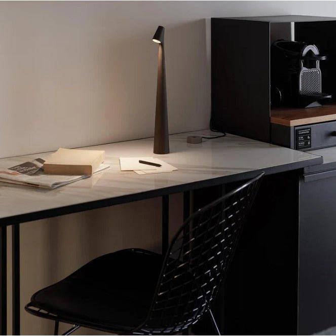 Norvo | Nordisk Minimalistisk LED Trådlampe