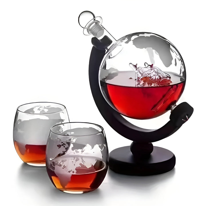 Whisky Karaffel Sett i Globusform – Norvoyfri Karaffel med Tre Stativ | Inkluderer 2 Whisky Glasser | Norvo