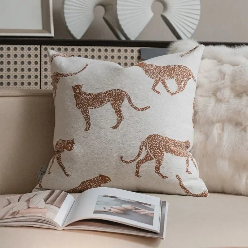 Norvo | VelvetGlow Putetrekk - Dobbeltsidig Geometrisk Putetrekk av Luksus Jacquard