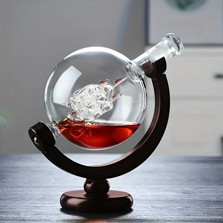 Whisky Karaffel Sett i Globusform – Norvoyfri Karaffel med Tre Stativ | Inkluderer 2 Whisky Glasser | Norvo