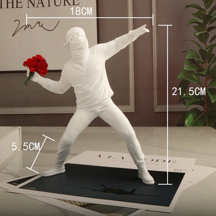 BloomThrower Moderne Flower Thrower Statue Norvo