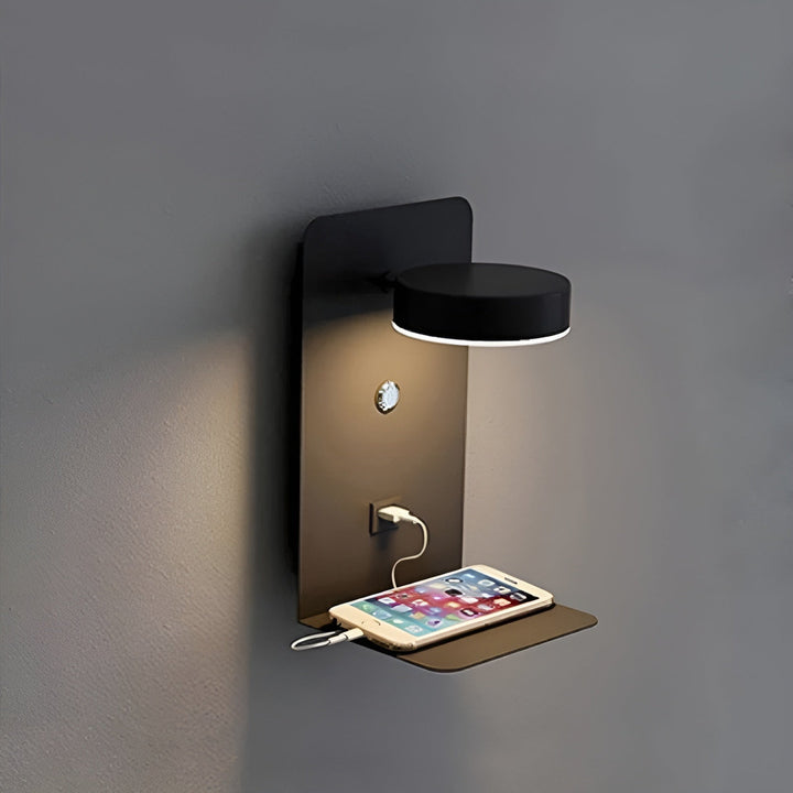 Norvo | ChargeBright Luxe LED Vegglampe med USB-ladeport - Moderne svart-hvitt design