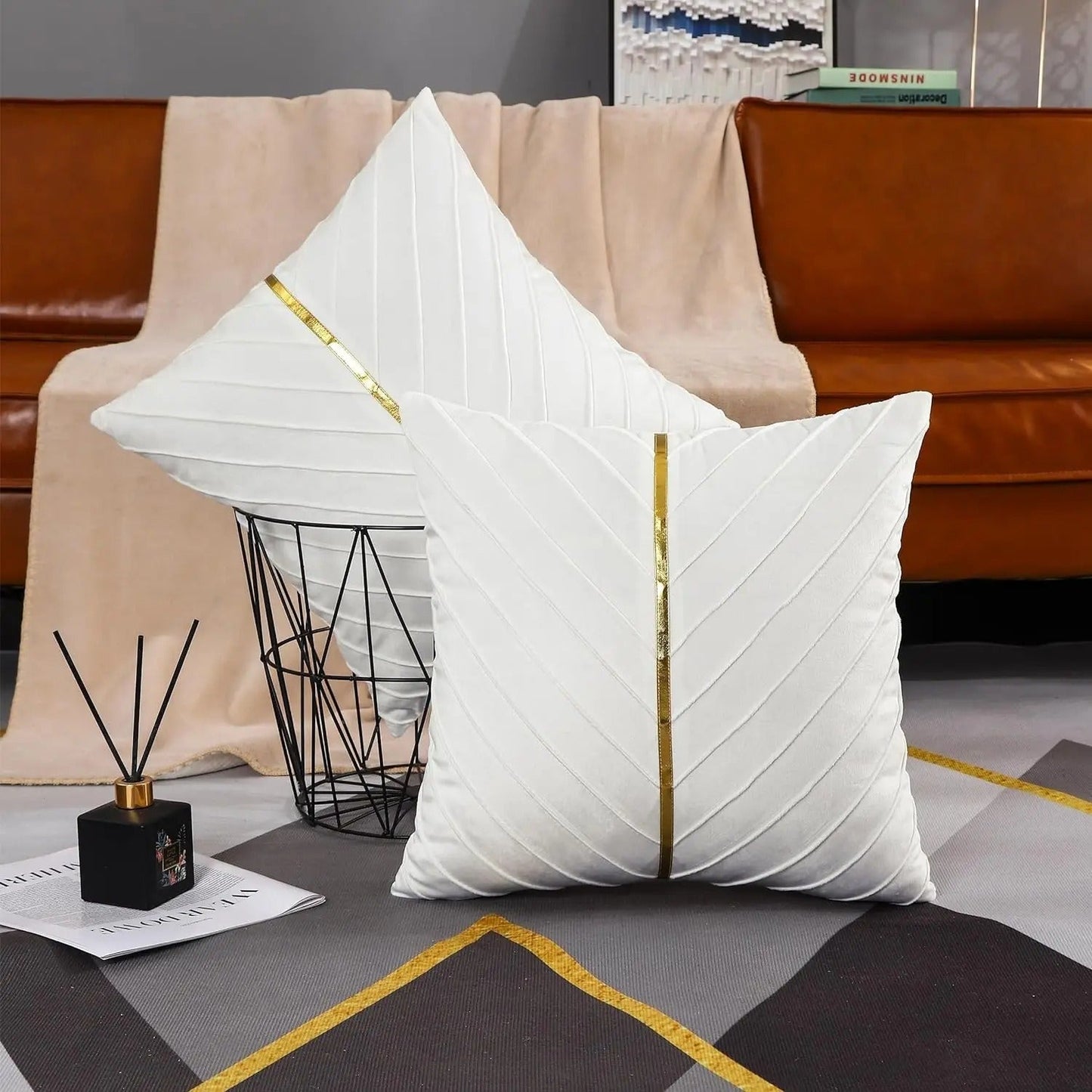 Norvo | Noir Élégance Putetrekk - Luksuriøst Velour Putetrekk med Gylne Pailletter - Forbedre Innredningen Din