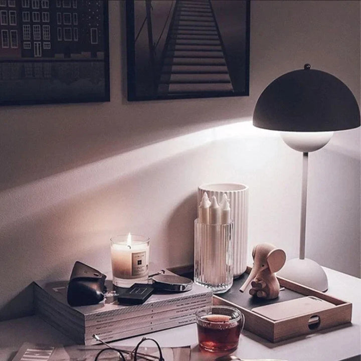 Norvo | Moderne Bordlampe - dette er USB ADVARSEL