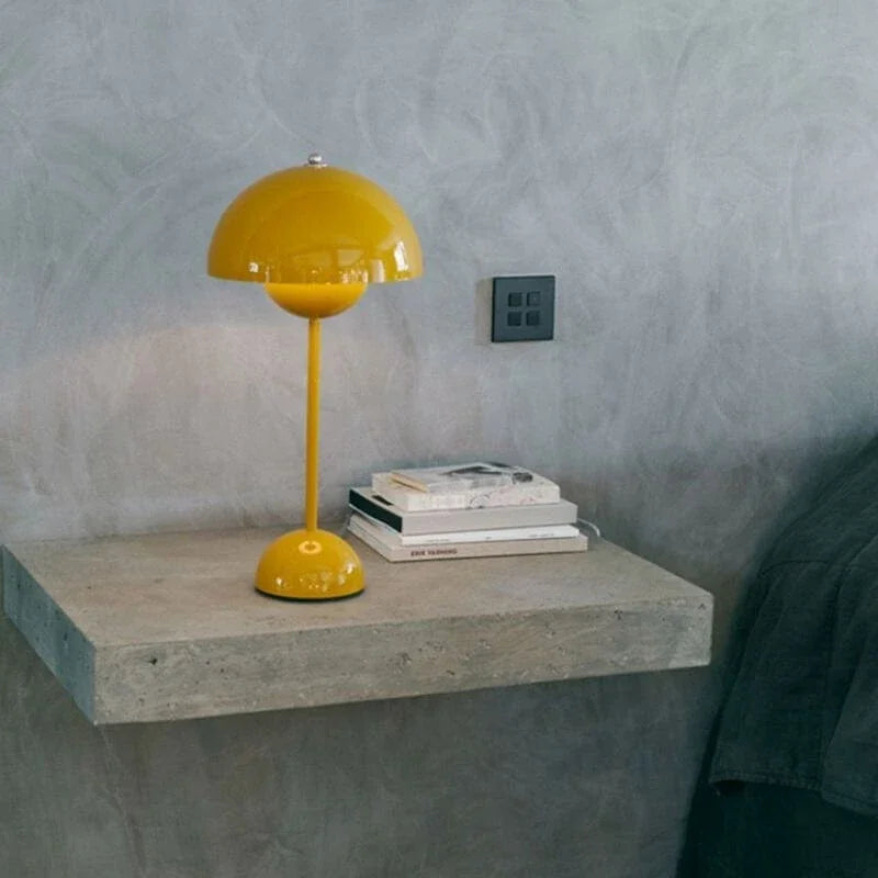 Norvo | Moderne Bordlampe - dette er USB ADVARSEL