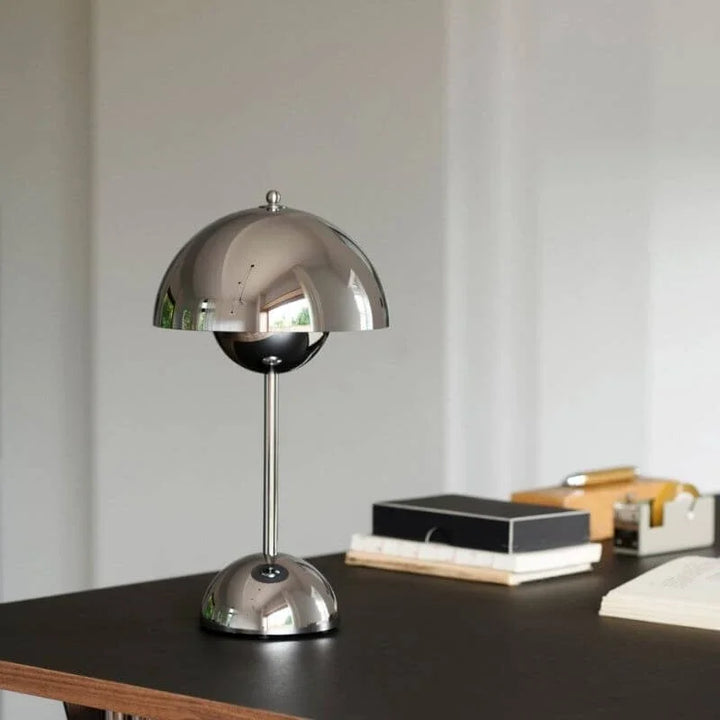 Norvo | Moderne Bordlampe - dette er USB ADVARSEL