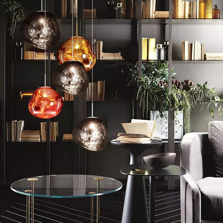 Norvo | Kunstnerisk Hengelampe av Smeltet Glass Moderne og Elegant Belysning for Innendørs