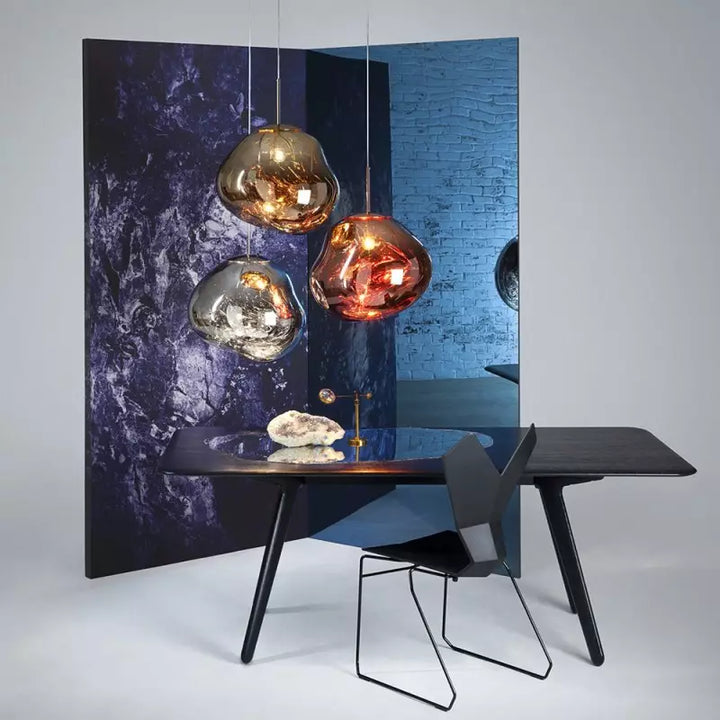 Norvo | Kunstnerisk Hengelampe av Smeltet Glass Moderne og Elegant Belysning for Innendørs