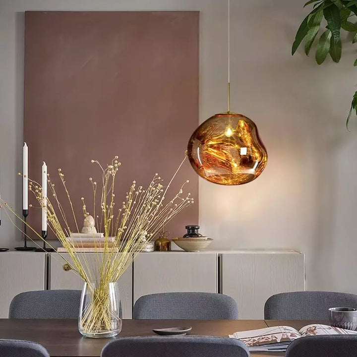 Norvo | Kunstnerisk Hengelampe av Smeltet Glass Moderne og Elegant Belysning for Innendørs
