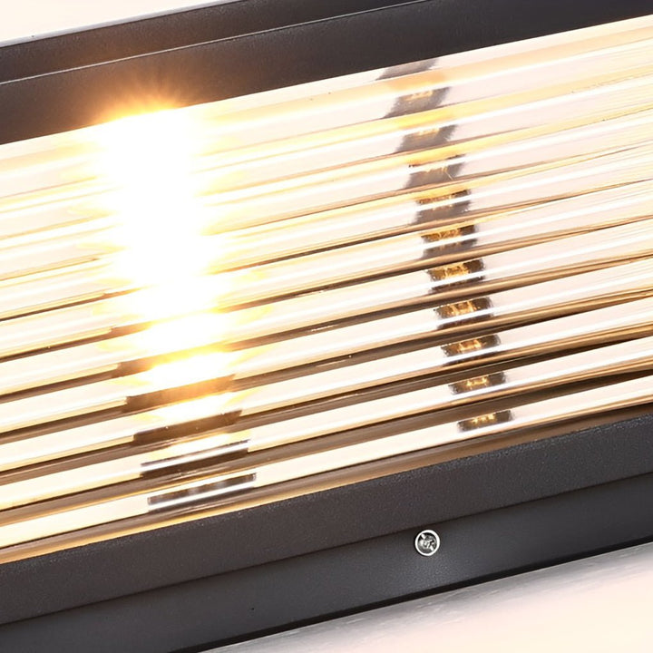 Norvo | Dekorativ postlampe med kvadratisk glasskjerm