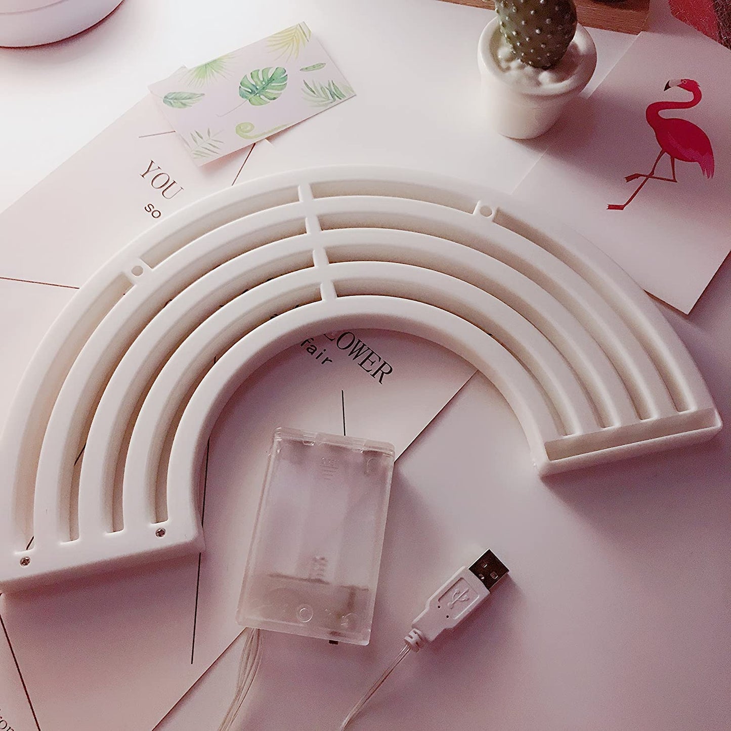 Norvo | Neon Regnbue Skjold