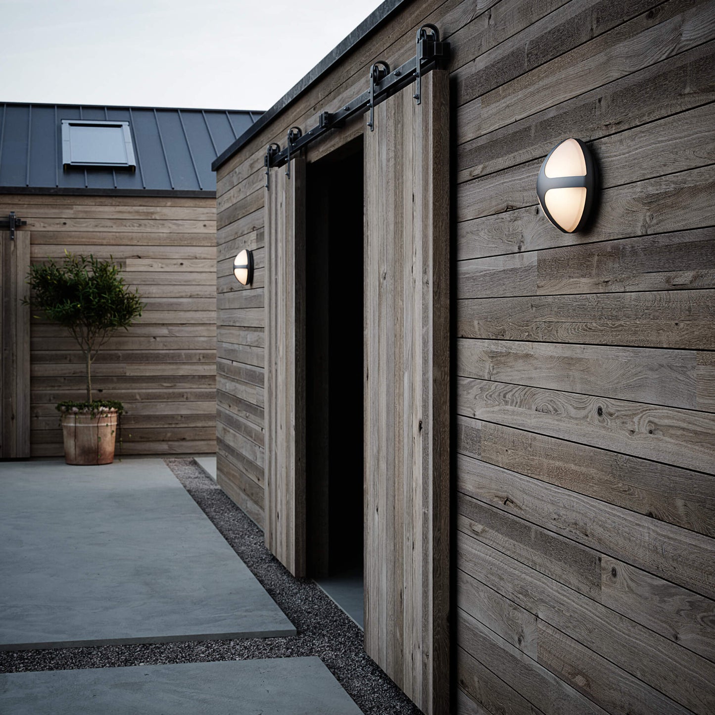 Norvo | Stilig utendørs vegglampe med geometrisk aksent