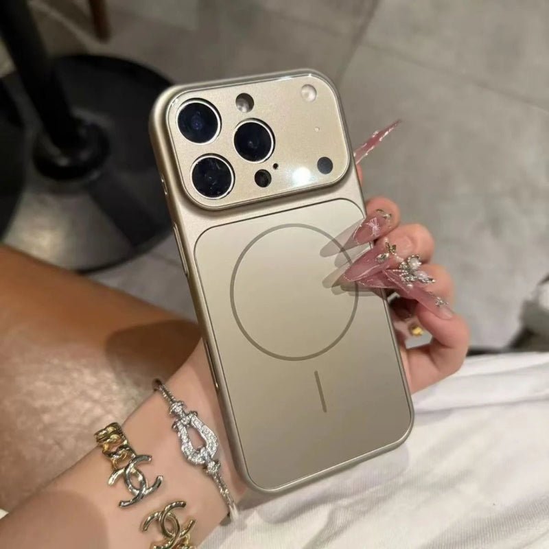 Norvo | PHANTOMSHELL – Slim Frosted Glass MagSafe Case for iPhone