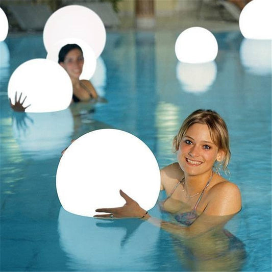 Norvo | Vanntett LED Hage Ball Lys RGB