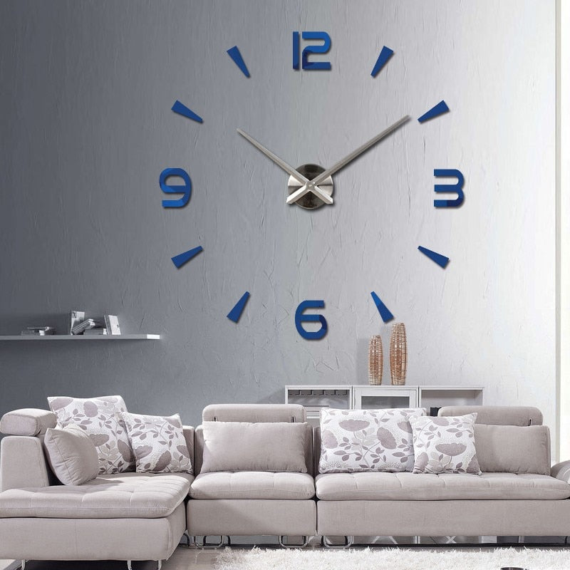 Virkelig stor veggklokke med moderne design