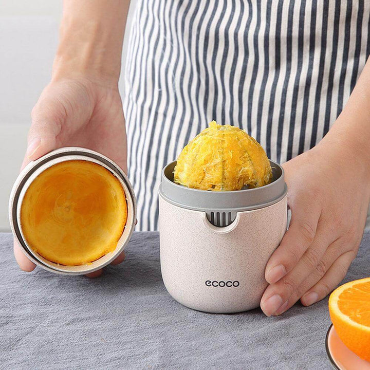 Norvo | Bærbar enkel pastell mini juicer