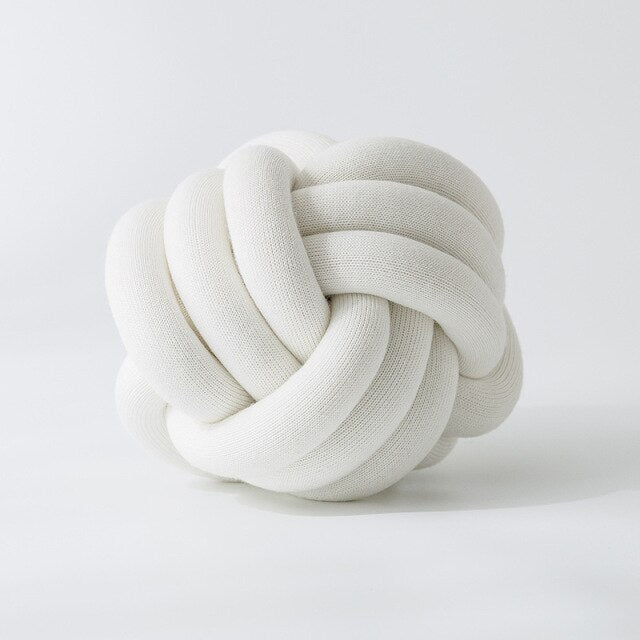 Knot Ball Cushion | Norvo