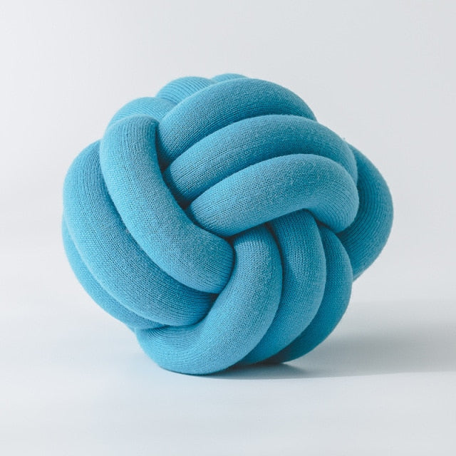 Knot Ball Cushion | Norvo