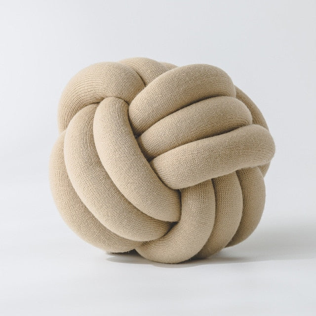 Knot Ball Cushion | Norvo