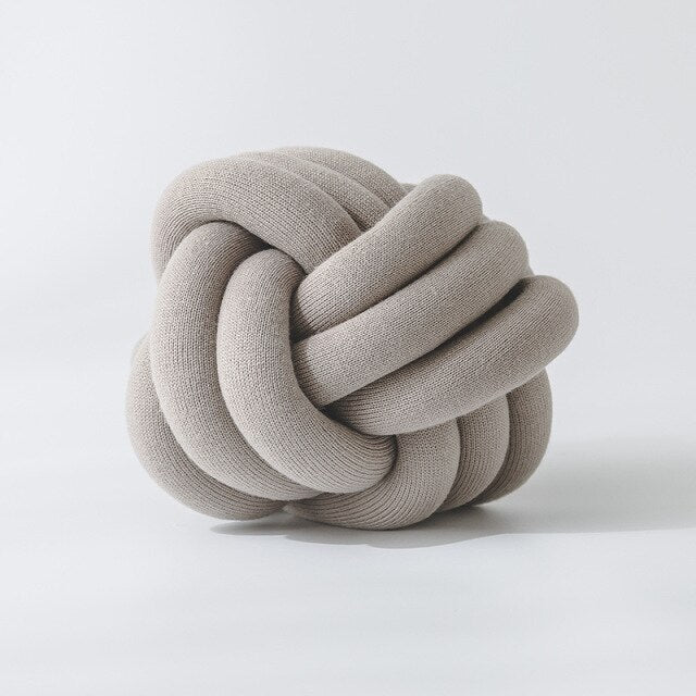 Knot Ball Cushion | Norvo