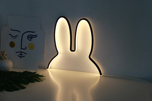 Rabbit Moderne Nattlampe | Norvo