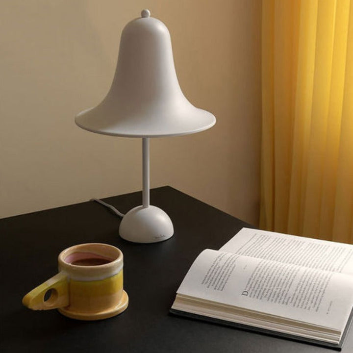 Norvo | Classic Cap Wireless Table Lamp - Tidløst Design og Holdbart Batteri
