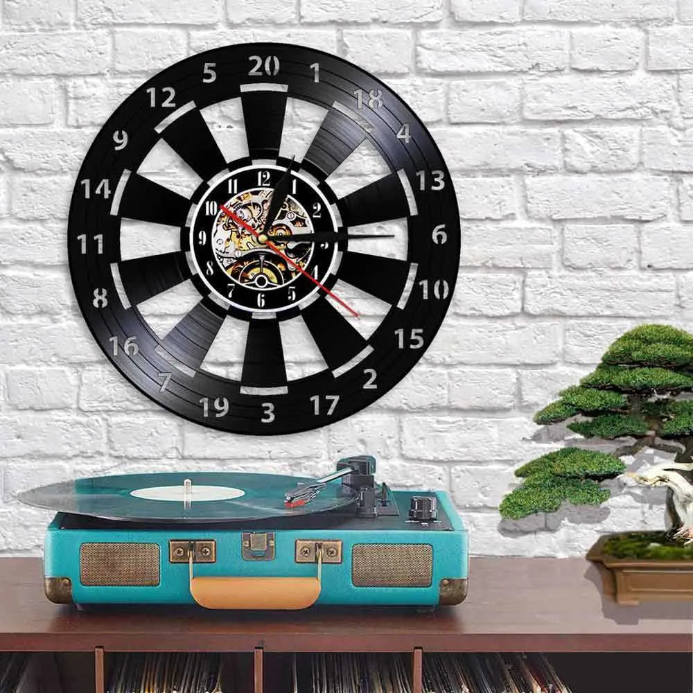 Norvo | DartTime - Elegant Vinyl Klokke