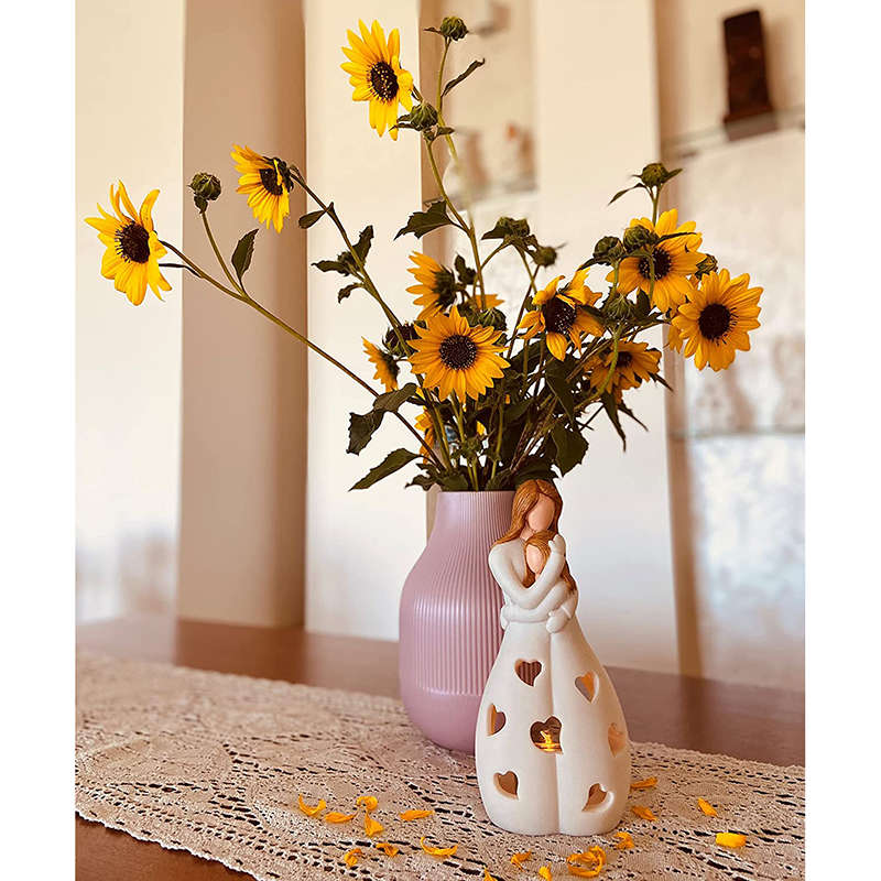 Norvo | Bordlampe med romantisk har design