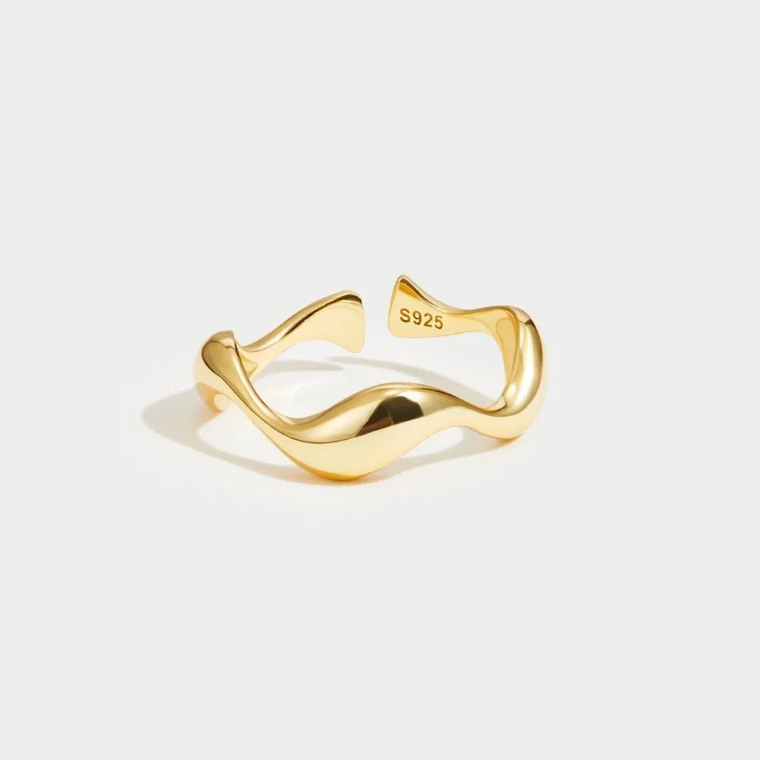 Norvo | SEARISE RING – Justerbar Minimalistisk Sølvring med Havdesign