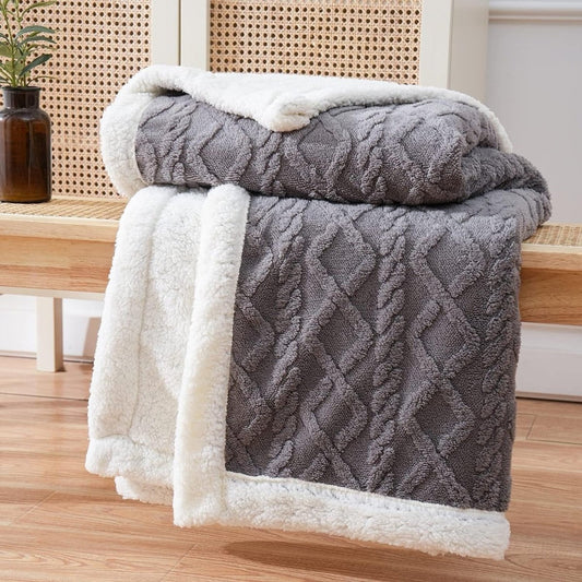Norvo | SHERPLY – Vendbar Sherpa Fleece Teppes for Året Rundt Komfort
