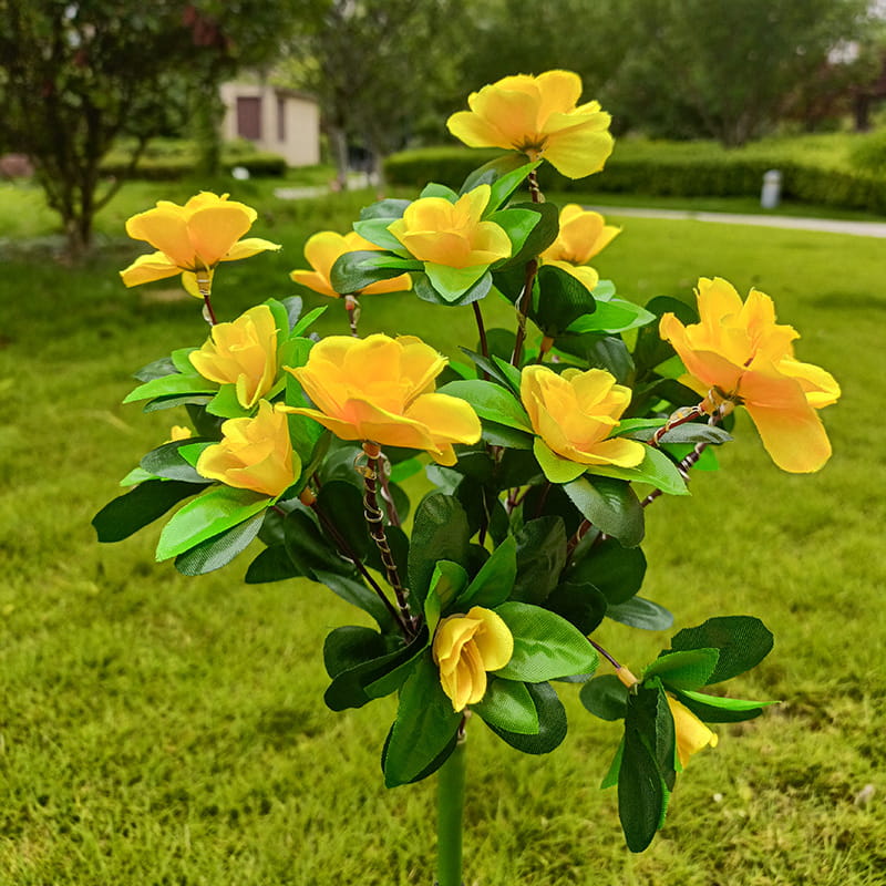 Norvo | Solcellelampe med simulert azalea blomster og jordspett
