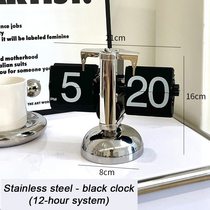 Norvo | Moderne, digital, mekanisk vintageklokke med innvendig tannhjulsdrift