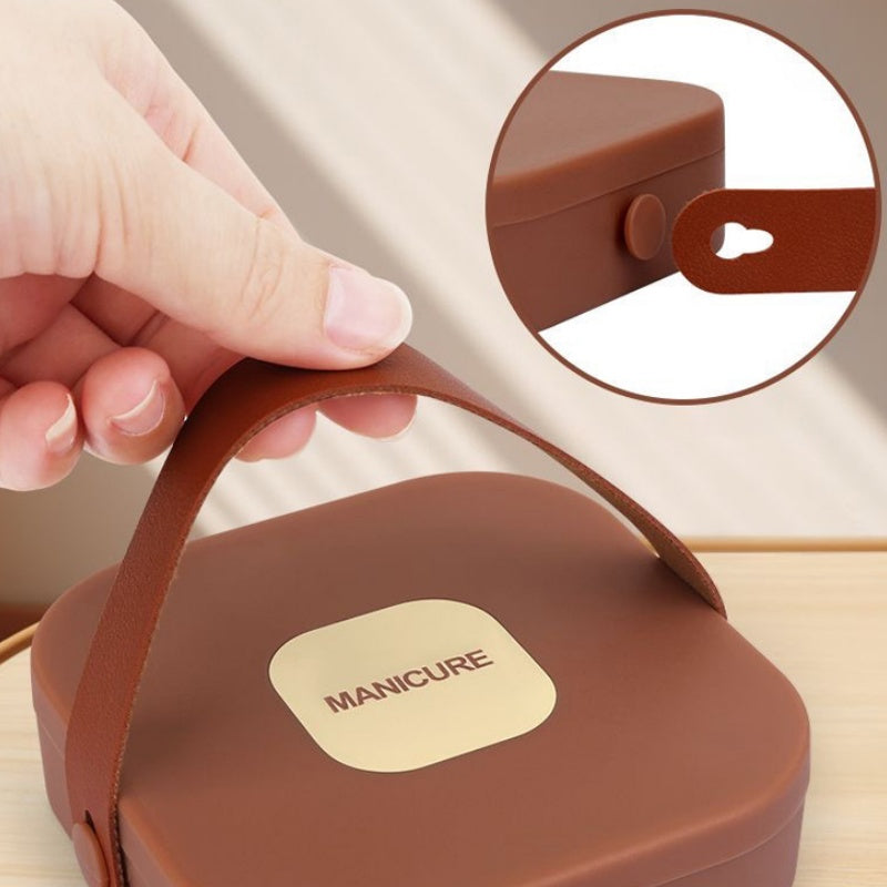 Norvo | Bærbart 7-delt manikyrsett med neglesaks