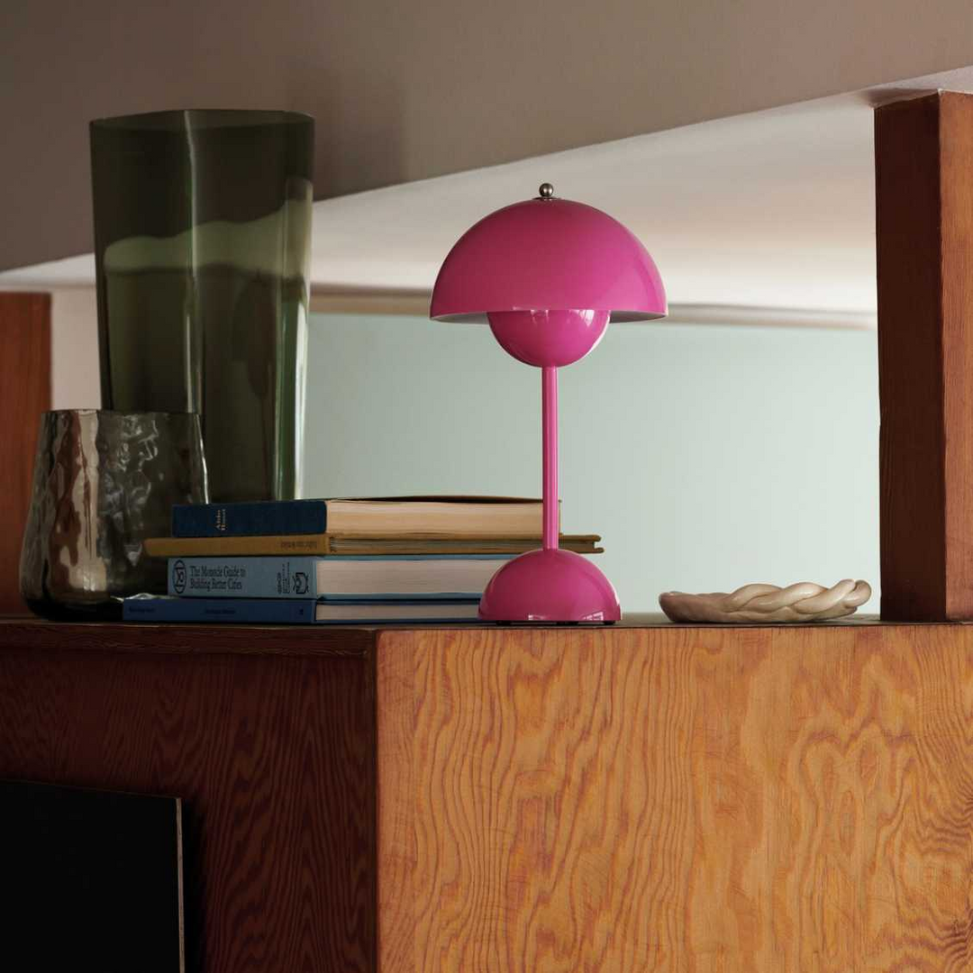 LunarGlow bordlampe - Dimbar LED-belysning for ethvert interiør Norvo