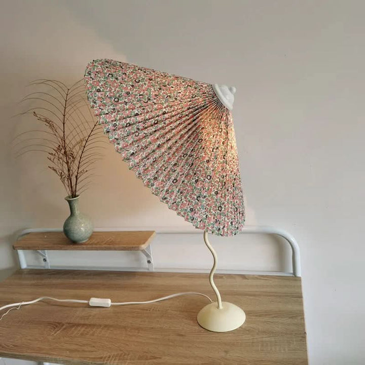 Norvo | Squiggle Paraply Bordlampe – Moderne Twirl Design med Krom Finish