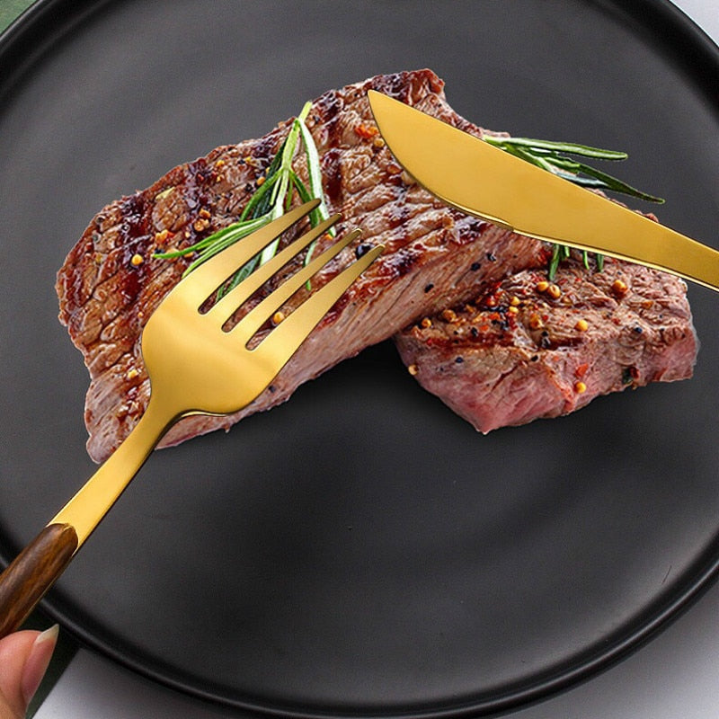 Norvo | Bestikksett i rustfritt stål med treskaft - WoodCraft