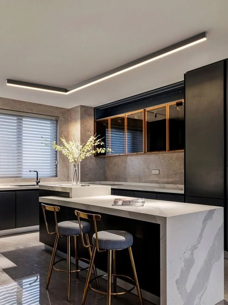 Norvo | Minimalistisk taklampe i skandinavisk design med kraftig lys