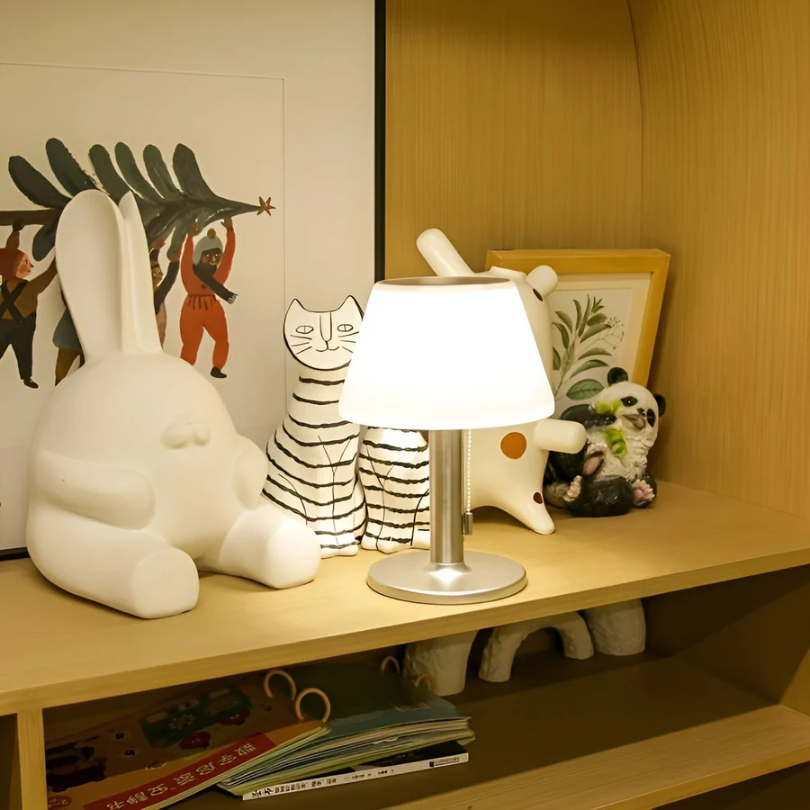 Frendorf | Stilig Solenergi Bordlampe - SolarLuxe