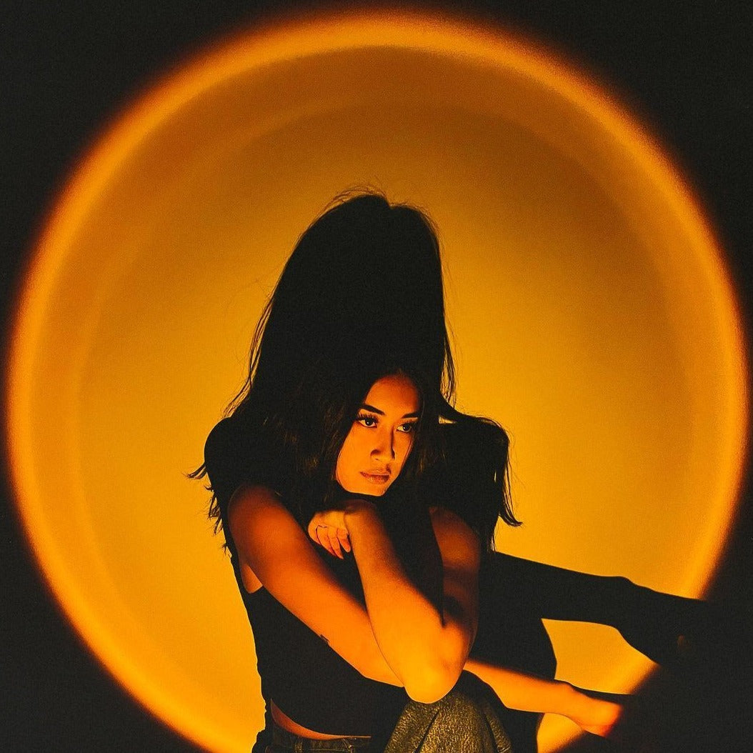 Norvo | GlowDusk – Solnedgangslampe med justerbare farger og vinkler