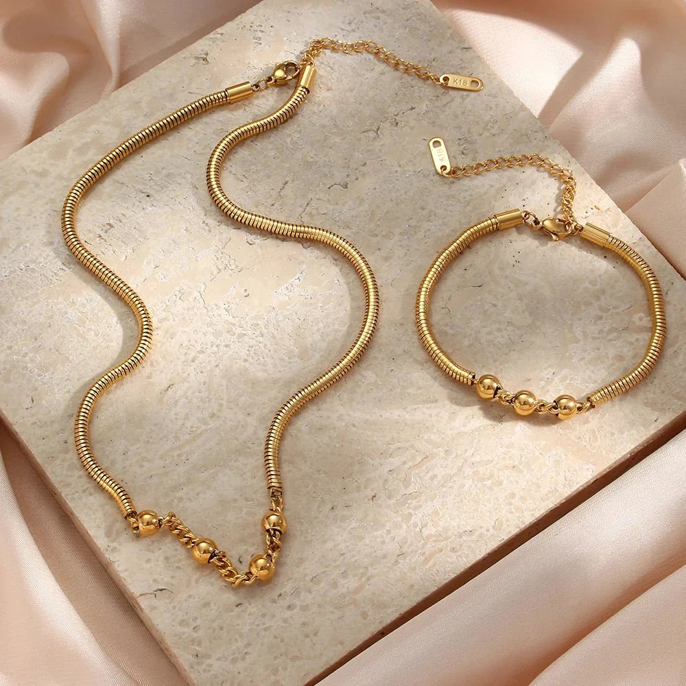 Norvo | Tykk Slangesmykke Perlekjede og Armbåndsett