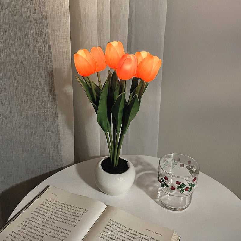 Norvo | Tulip Nattlampe - LumiTulip
