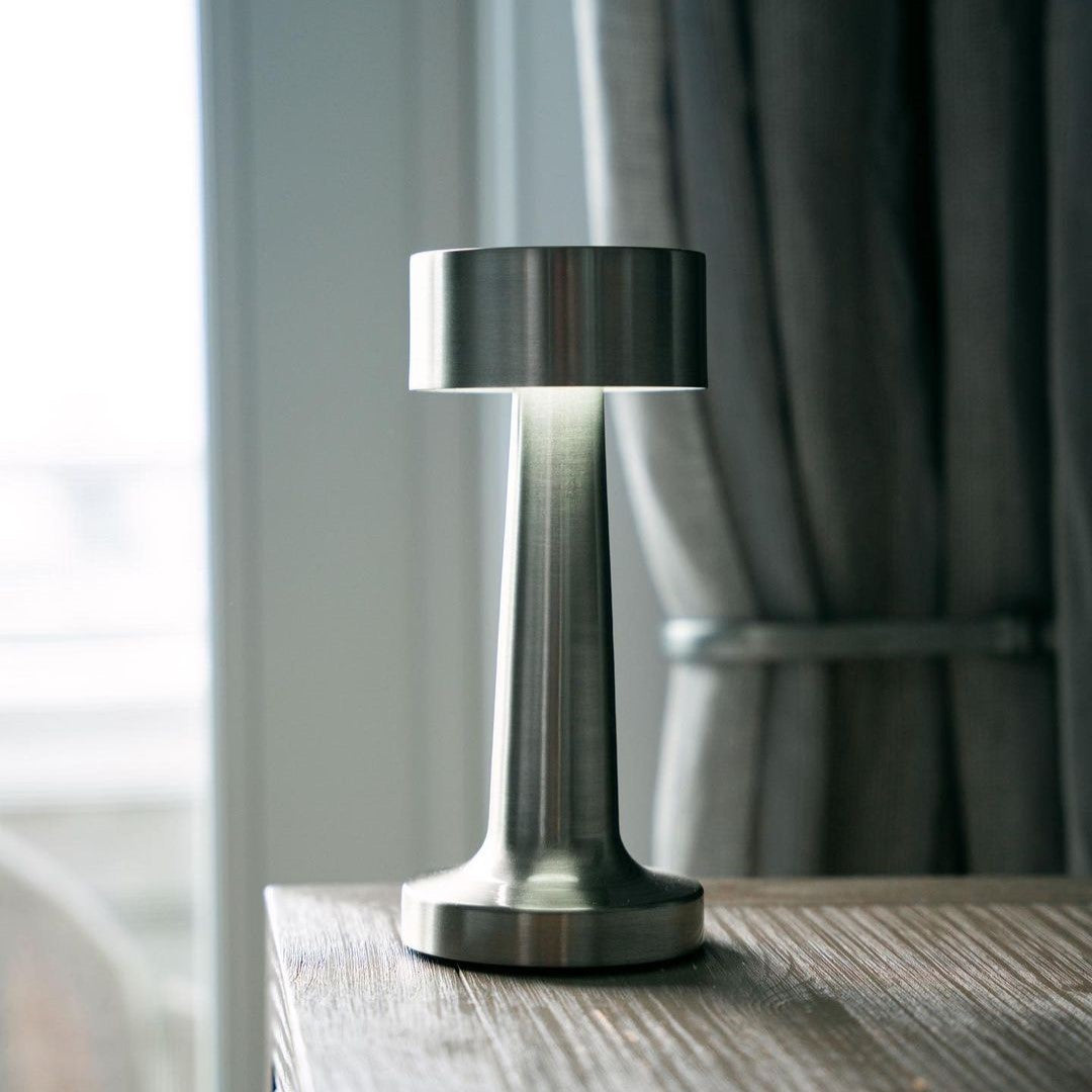 Norvo | Victor Moderne Dimmbar Bordlampe