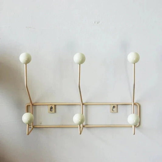 Norvo | Vintage Kleshengere Metallsett - Klassisk Garderobe for Frakker og Tilbehør