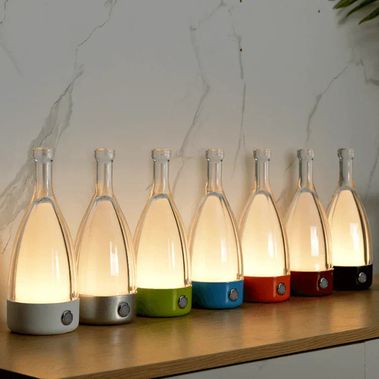 Norvo | CorkGlow - Vinflaske Bordlampe