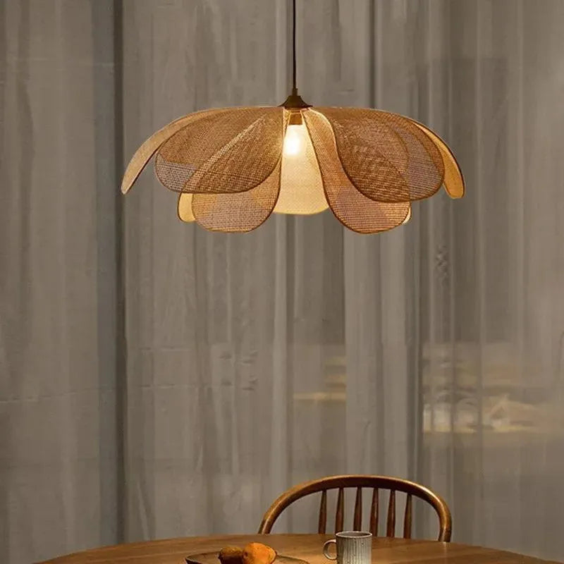 Vevde Petal Chandelier │ Moderne rattan hengende chandelier