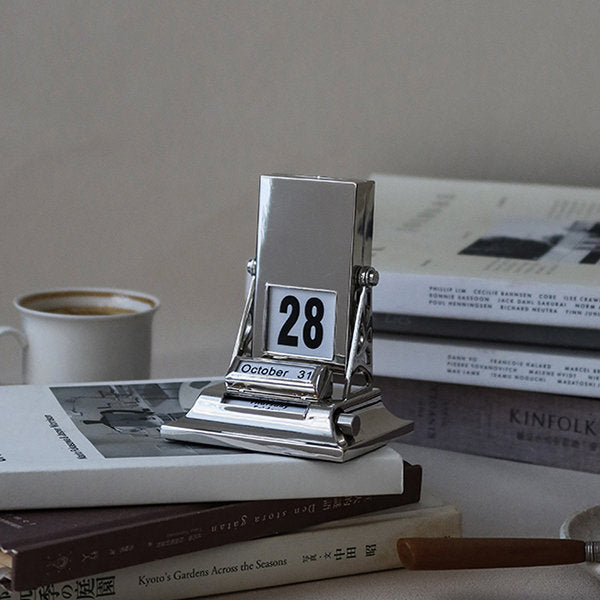 Norvo | Mekanisk Design Rotasjonskalender